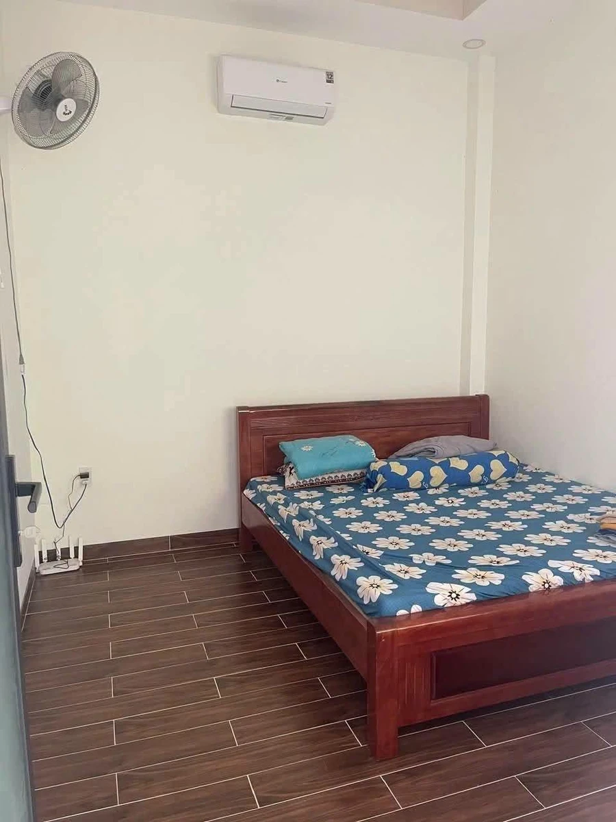 Bán nhà Phú Nhuận 105m2, 2 phòng ngủ, gần Lan Vương - Ảnh thu nhỏ 2