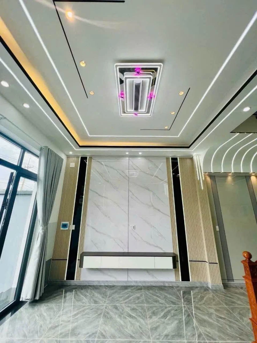 Bán nhà mới xây 195m² 4 phòng, Củ Chi - Ảnh thu nhỏ 3