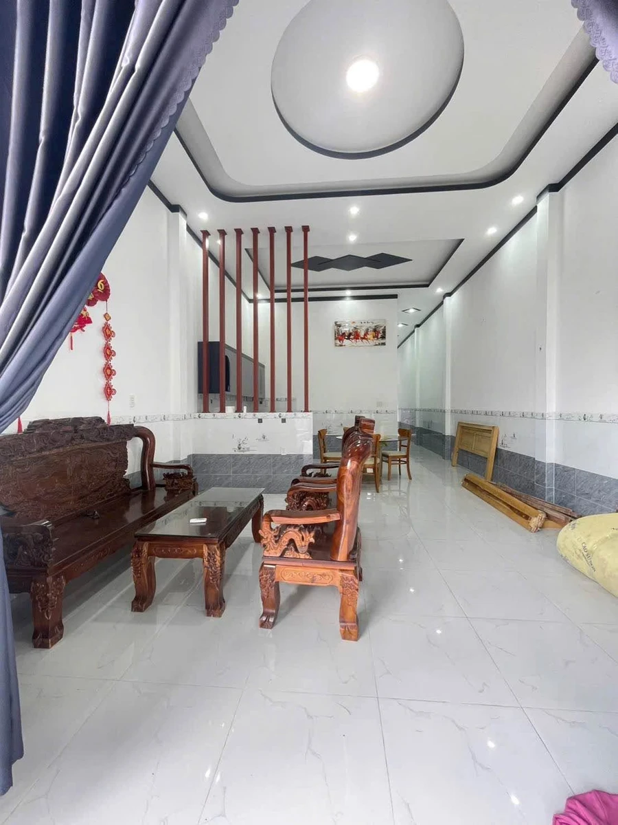 Bán nhà 2PN 100m² Bến Cát Bình Dương 1 tỷ 680 triệu - Ảnh thu nhỏ 3