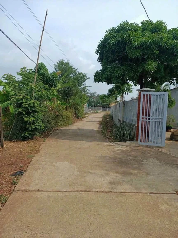 Bán đất mặt tiền hẻm cấp 1 đường liên thôn 8, Cuebur, Buôn Ma Thuột, giá 680 triệu