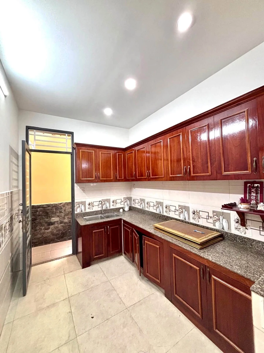 Bán nhà 3 tầng hẻm Tân Hòa 2, Hiệp Bình, 70m2, 5.9 tỷ - Ảnh thu nhỏ 2