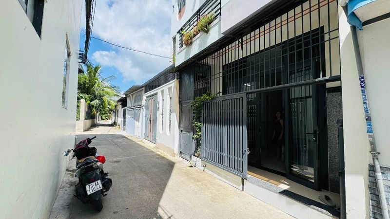 Bán nhà 3 tầng 41,7m2 hẻm Phú Xương Nha Trang 3,4 tỷ