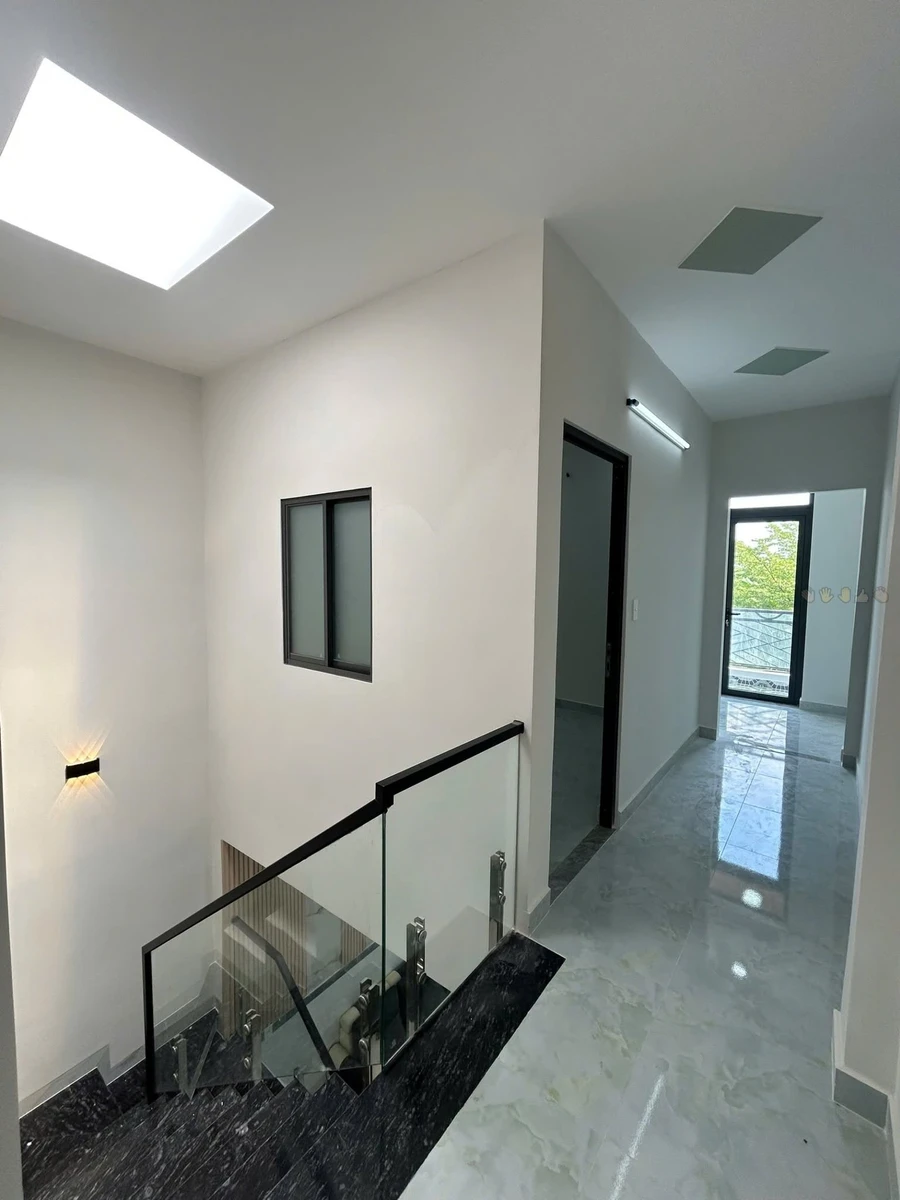 Nhà bán 4x12m 2 phòng ngủ Hóc Môn 660 triệu - Ảnh thu nhỏ 3