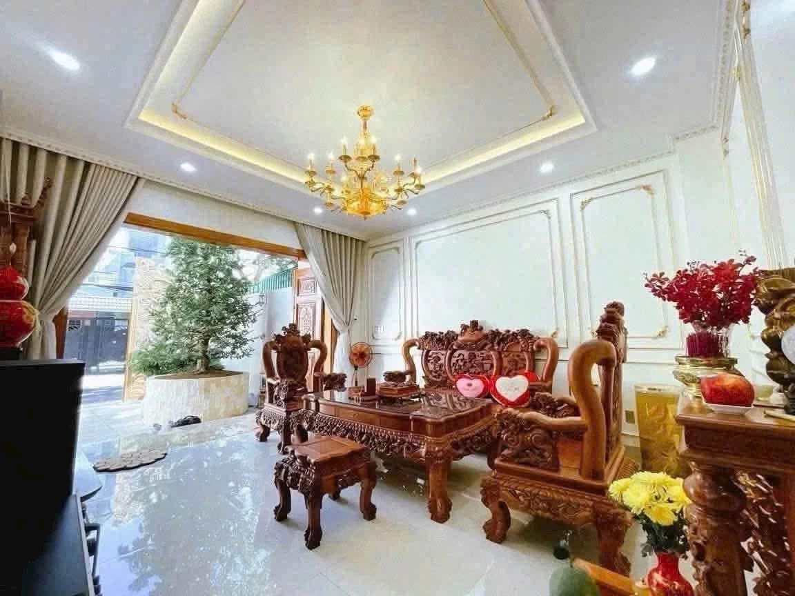 Bán biệt thự 4 tầng Chu Mạnh Trịnh 500m2, gần biển - Ảnh 1