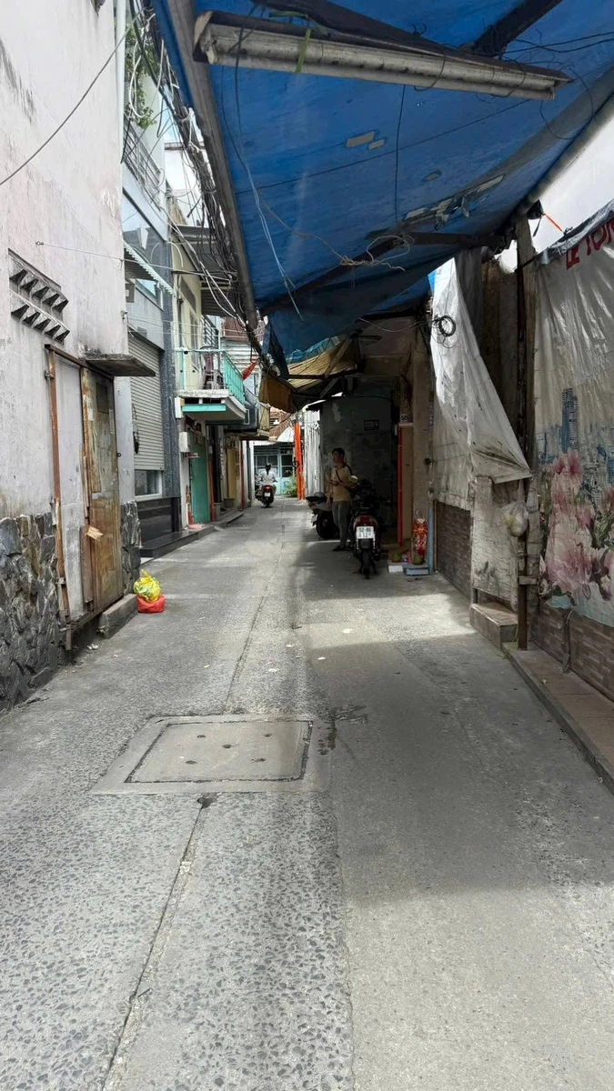 Bán nhà hẻm Lò Siêu Q11, 72m², 3.8 tỷ - Ảnh thu nhỏ 3