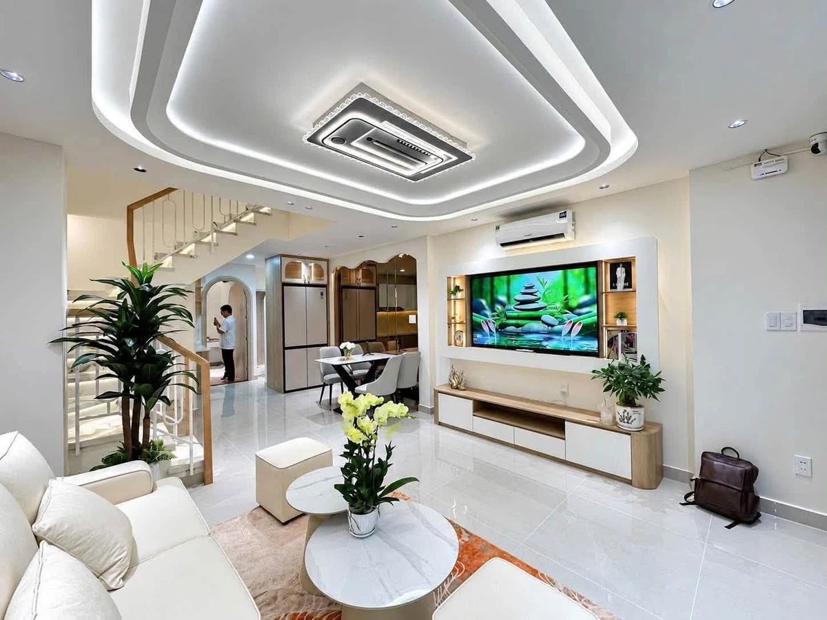 Bán nhà hẻm xe hơi 3 tầng 4PN 4WC đường Trần Văn Quang, Tân Bình, giá 8,3 tỷ - Ảnh thu nhỏ 3