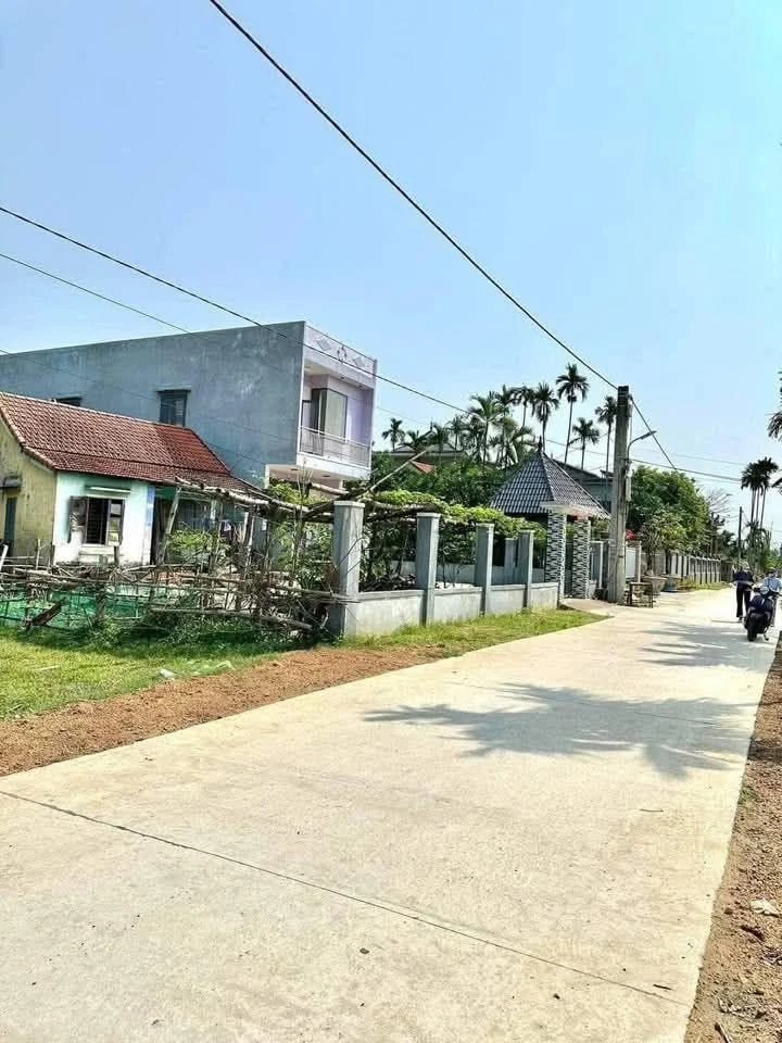 Bán đất ở 240m2 ngang 12m, đường 5m ô tô, Phú Thượng, Hòa Khánh, Đà Nẵng - Ảnh 1