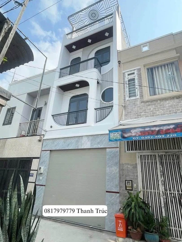 Bán nhà hẻm xe hơi 51.5m² 4PN Lã Xuân Oai 5 tỷ 9