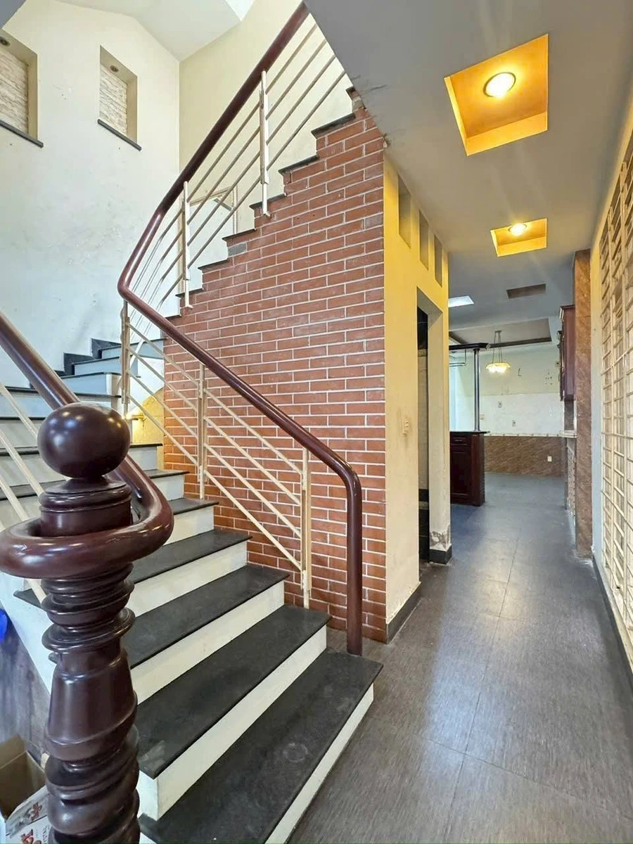 Bán nhà 5 phòng 135m2 Phạm Văn Hai Tân Bình 20,5 tỷ - Ảnh thu nhỏ 5