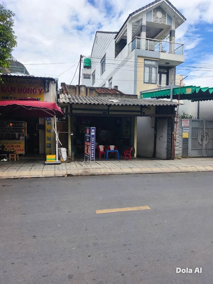Bán nhà mặt tiền Nguyễn Huệ 97,8m² Bến Tre 6 tỷ - Ảnh 1