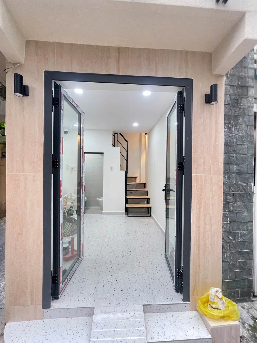 Bán nhà hẻm 15m² 2 phòng ngủ Q10 giá 3,25 tỷ - Ảnh thu nhỏ 4