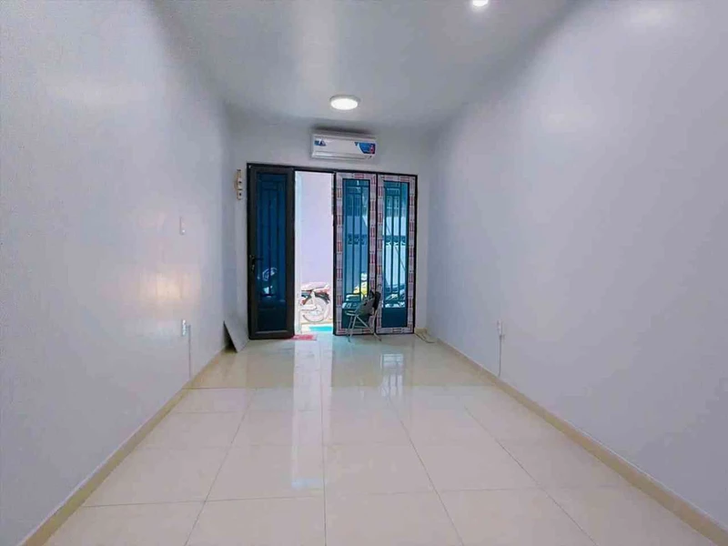 Bán nhà 2 tầng 27m² gần trường Trần Nguyên Hãn, dưới 1,8 tỷ