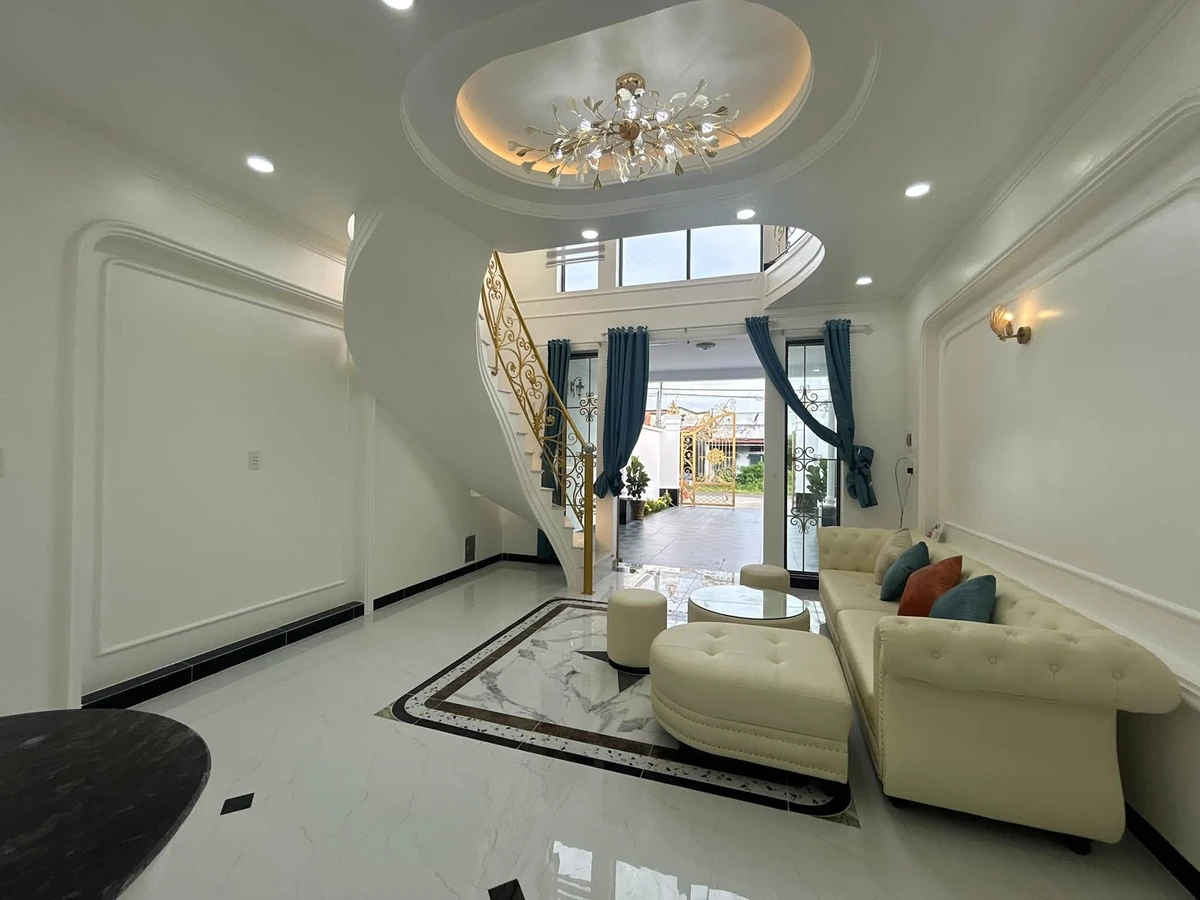 Bán villa 3 phòng ngủ, hồ bơi, 120m² mặt tiền Nguyễn Văn Cừ - Ảnh thu nhỏ 2