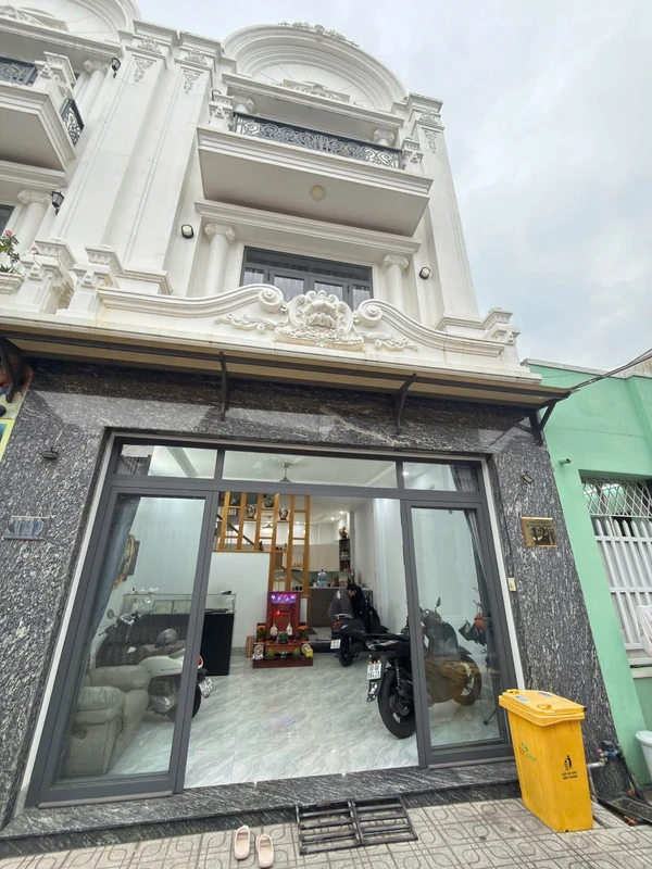 Bán nhà 3PN gần Vincom Biên Hòa, 60m2, 4.9 tỷ