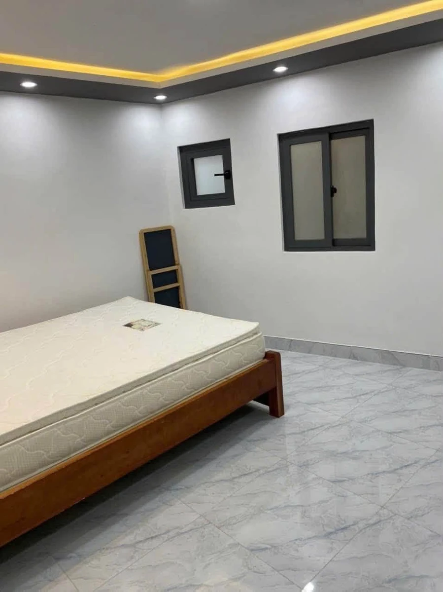 Bán nhà hẻm trước hơn 4m, 4 tầng, 7PN, An Bình Q5, 8 tỷ 9 - Ảnh thu nhỏ 2