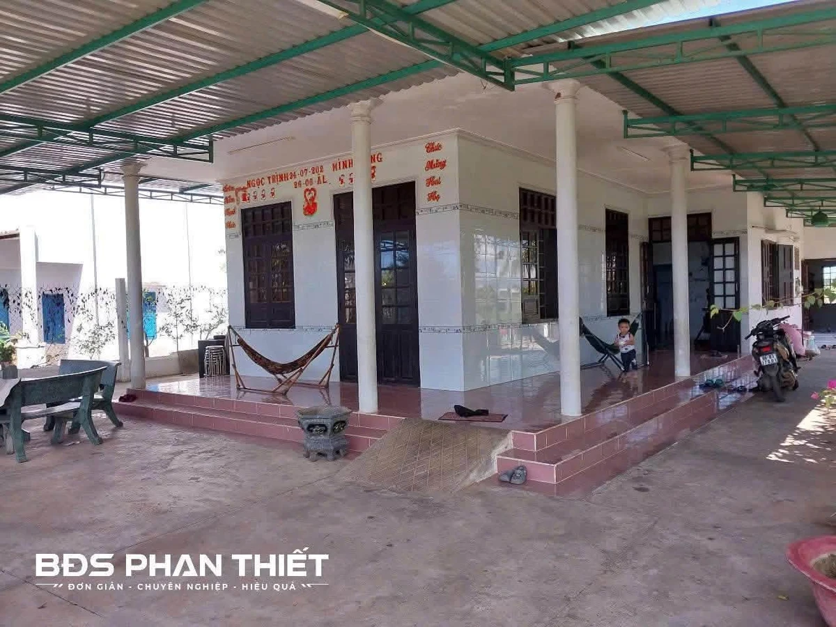Bán nhà mặt tiền Hàm Thắng 300m² 3 tỷ Lâm Đồng - Ảnh thu nhỏ 2
