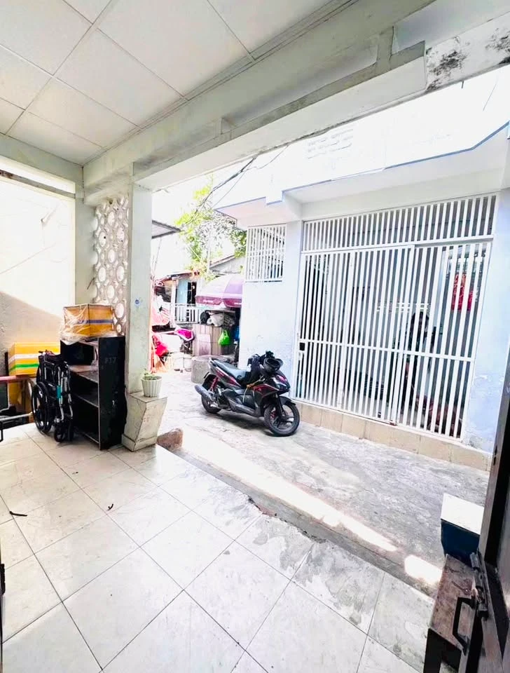 Bán nhà hẻm 54m2 ngang 5,9m, 3PN khu Tôn Thất Thuyết - Tôn Đản, Quận 4 - Ảnh 1