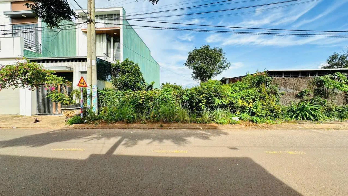 Bán đất mặt tiền Nguyễn Hữu Thọ 330m² giá 3.8 tỷ - Ảnh thu nhỏ 2