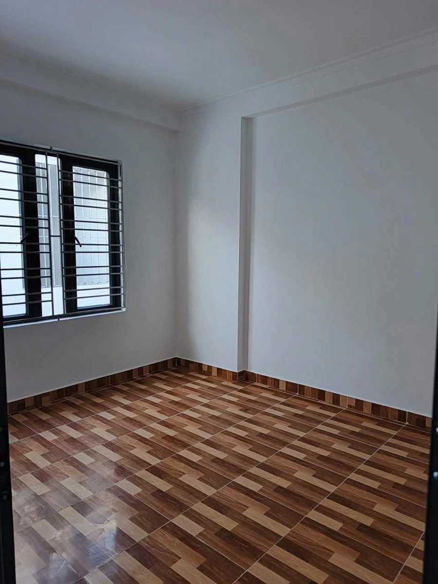 Bán nhà 3 tầng 41m² mặt tiền 5.2m Hưng Đạo giá 2.1 tỷ - Ảnh thu nhỏ 4