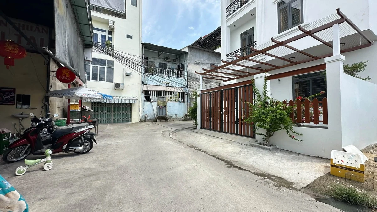 Bán nhà 3 tầng lô góc 2 mặt tiền full nội thất giá 6,5 tỷ tại Vĩnh Châu, Tây Nha Trang - Ảnh thu nhỏ 2