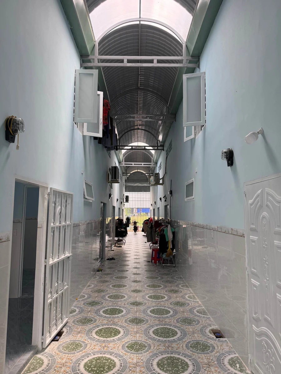 Bán cặp trọ 10x30m, 8 phòng, thu nhập 22 triệu/tháng, Bình Dương - Ảnh thu nhỏ 4