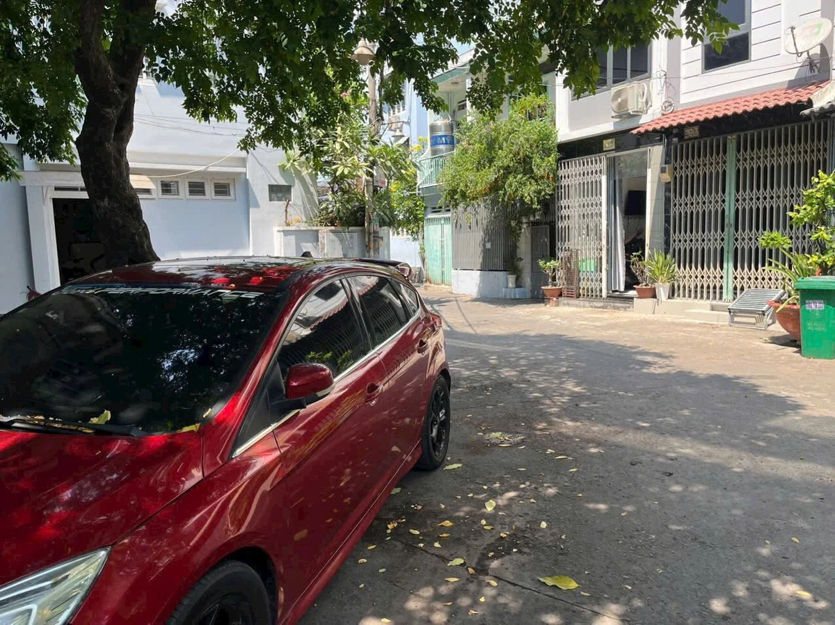Bán nhà hẻm xe hơi 198m² Hoàng Hoa Thám, Bình Thạnh - Ảnh 1