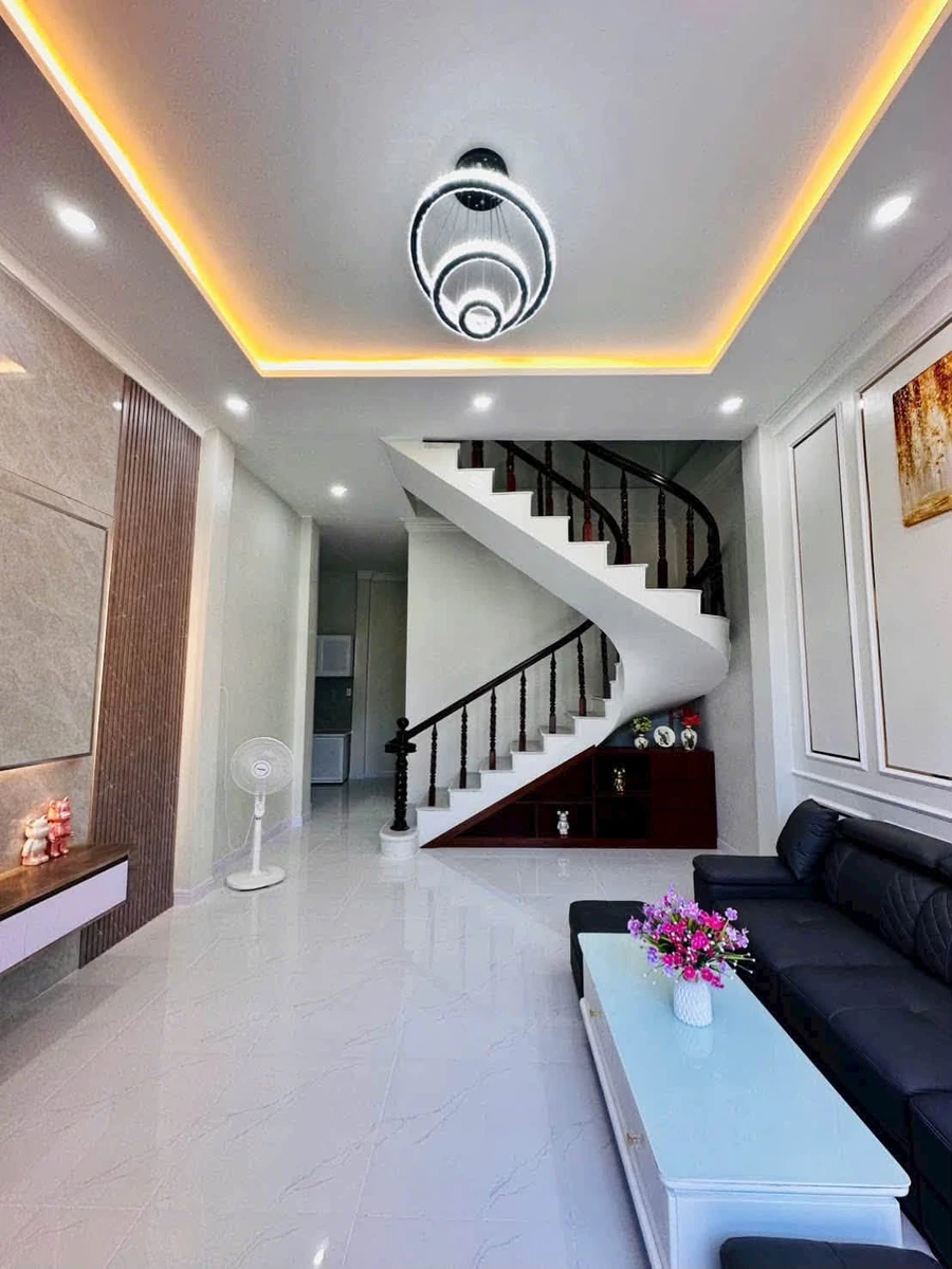 Bán nhà 4 phòng ngủ 124m² trung tâm Rạch Giá - Ảnh thu nhỏ 3