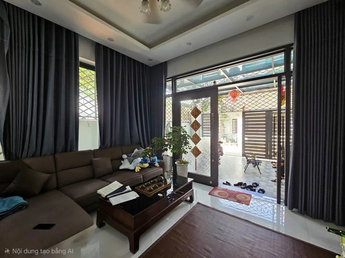 Bán nhà 3 tầng 100m² mặt tiền 6m, Lê Lai, Quận 1 - Ảnh thu nhỏ 2