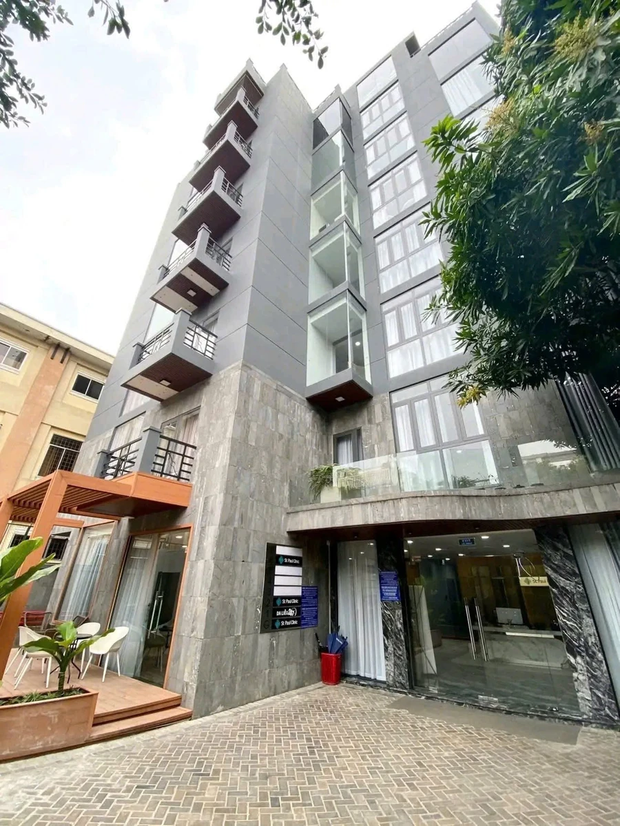 Bán tòa nhà 800m2 mặt tiền 35m Nguyễn Văn Thủ Quận 1 - Ảnh thu nhỏ 2