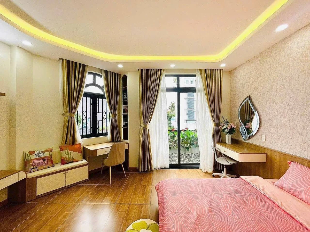 Bán nhà 4 tầng + sân thượng 65m2 góc 2 mặt tiền hẻm xe hơi đường Phan Huy Ích, Tân Bình - Ảnh thu nhỏ 3