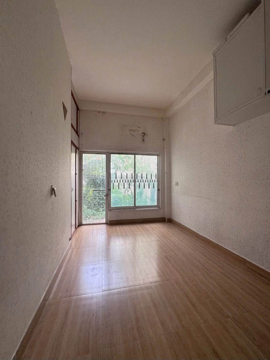 Nhà bán Quận 9, 4.9 tỷ, 80m2, 1PN 1WC - Ảnh thu nhỏ 4