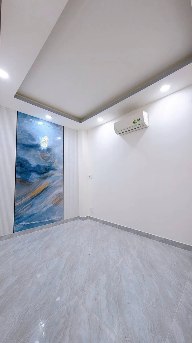 Bán nhà mặt tiền đường số Quận 4, 39.1m2, trệt 2 lầu sân thượng, 4PN, giá 12,35 tỷ - Ảnh thu nhỏ 5