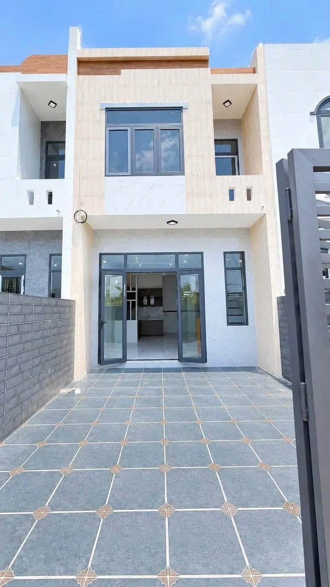 Bán nhà 1 trệt 1 lầu 50m² giá 1 tỷ 250 triệu sát KCN Chang Chun, Long Điền - Ảnh 1