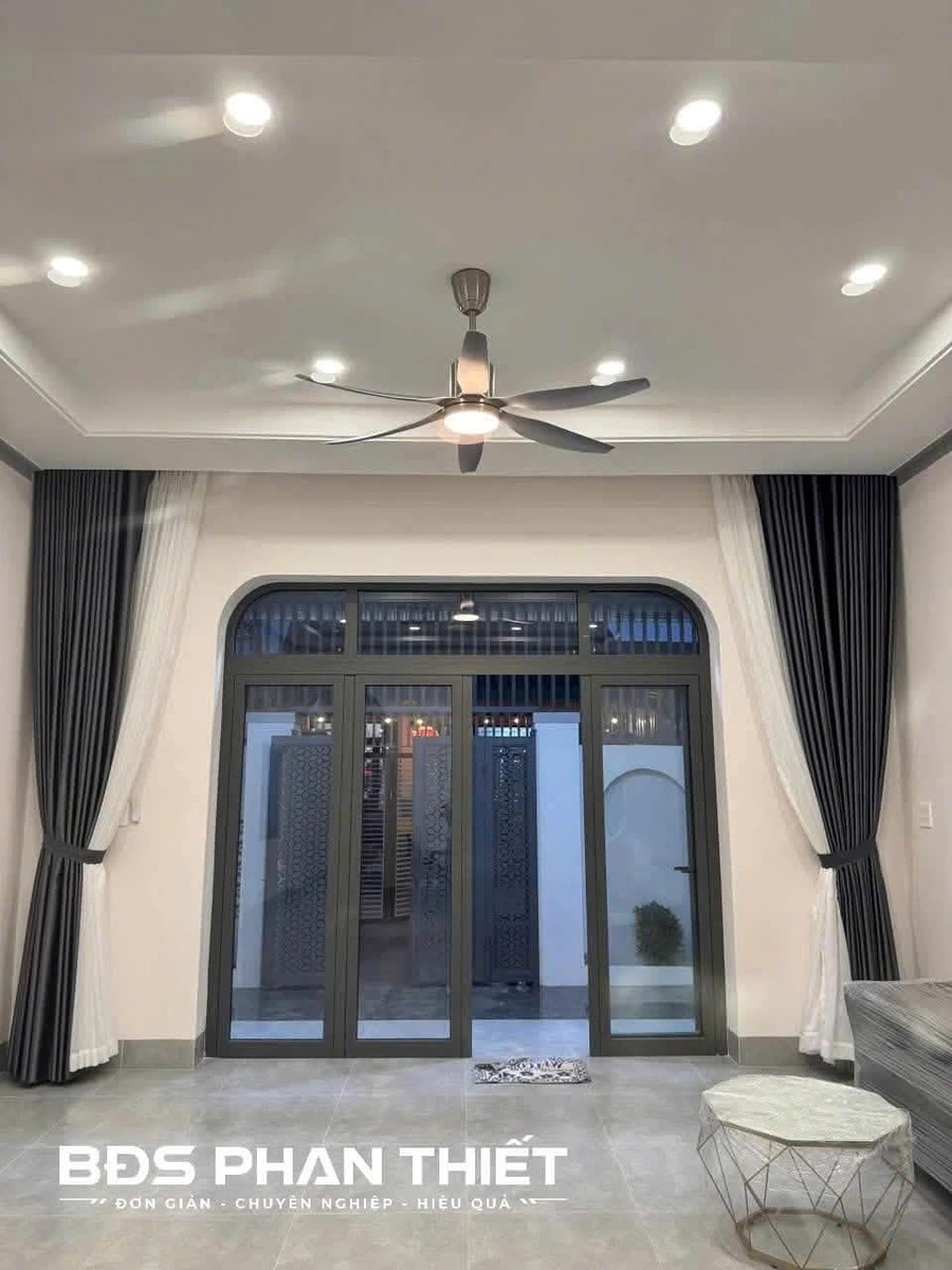 Bán nhà cấp 4 lô góc 2 mặt tiền 103 m2 ở Lâm Đồng - Ảnh 1