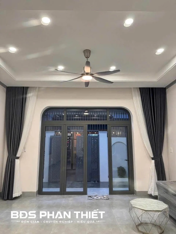 Bán nhà cấp 4 lô góc 2 mặt tiền 103 m2 ở Lâm Đồng