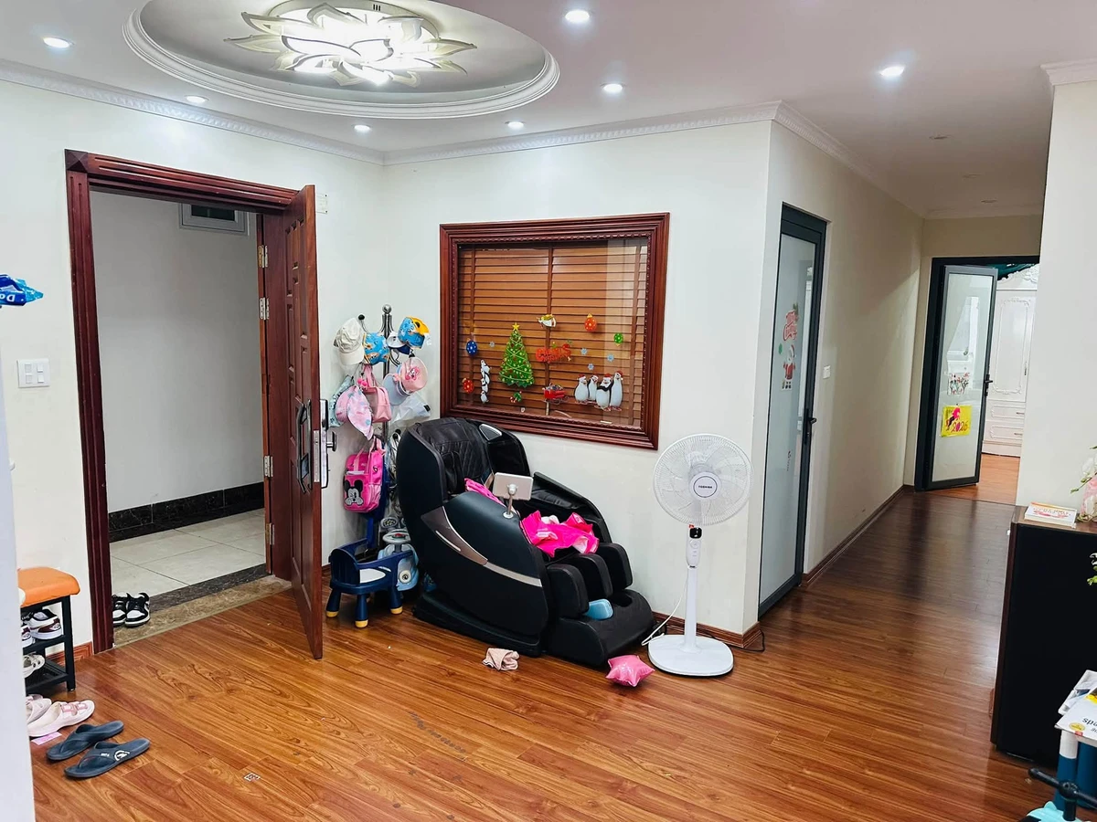 Bán chung cư 3PN 145m² Mễ Trì Hạ 8 tỷ - Ảnh thu nhỏ 2