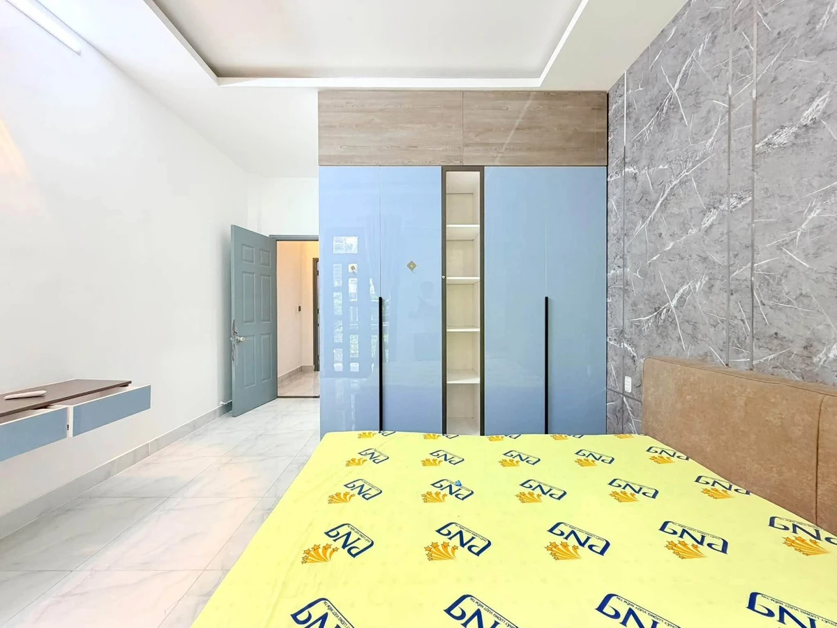 Bán nhà 4x13m 1 trệt 3 lầu 5PN đường Hiệp Thành 13, Quận 12, tặng full nội thất - Ảnh thu nhỏ 4
