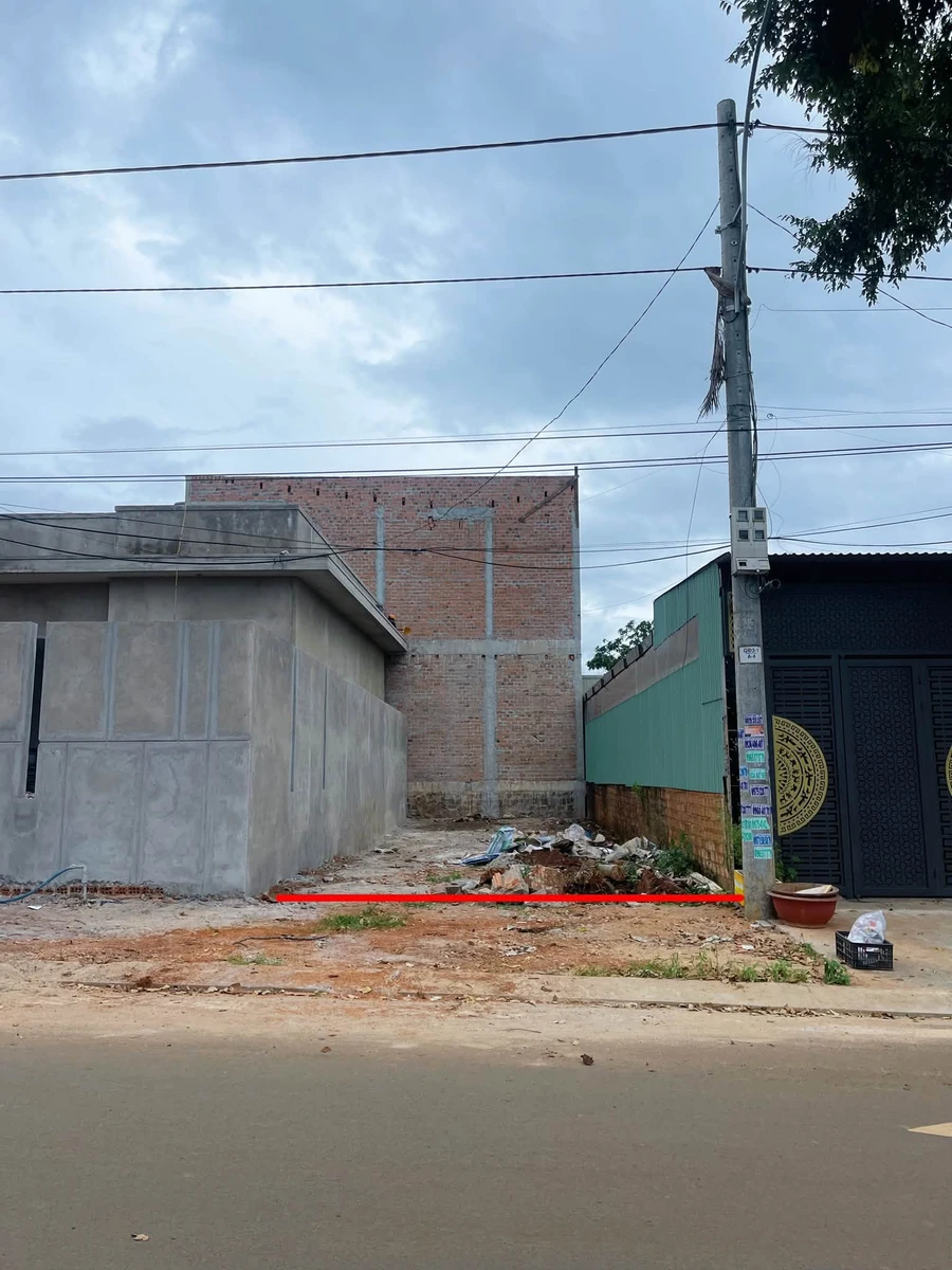 Bán đất mặt tiền Lạc Long Quân 70m² giá 1 tỷ 6 - Ảnh thu nhỏ 2