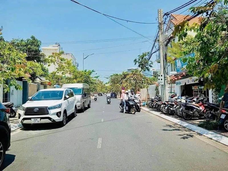 Bán nhà mặt tiền 1 trệt 3 lầu 69m² Vũng Tàu