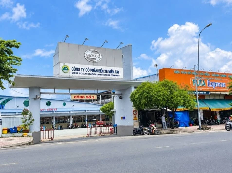 Bán nhà hẻm 56m2, 4PN tại Kinh Dương Vương - Ảnh 1