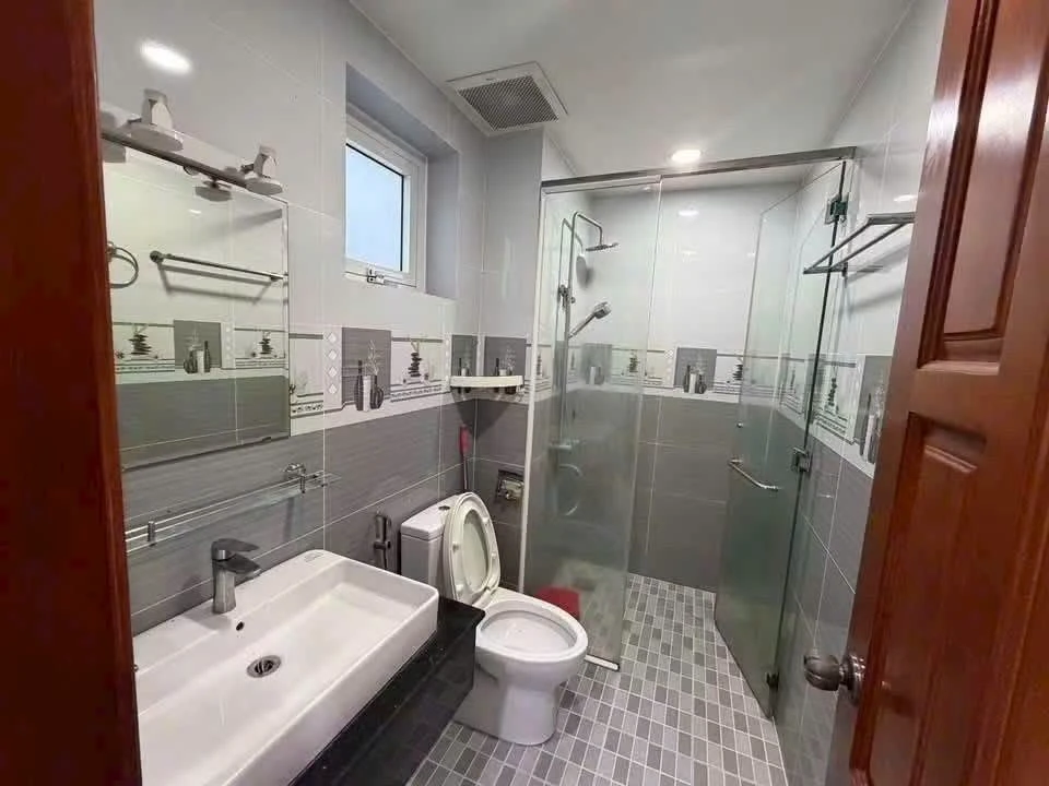 Bán nhà 1 trệt 2 lầu 64m² 4tỷ5 KDC Phúc Đạt - Ảnh thu nhỏ 5