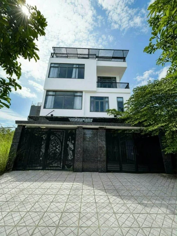 Cho thuê biệt thự 600m² 8 PN, Sơn Trà, Đà Nẵng