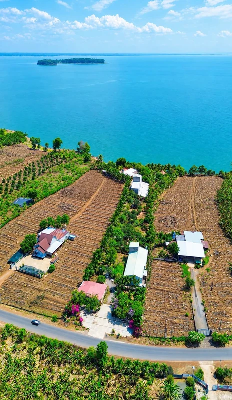 Bán đất 6.400m² bám hồ Trị An, Đồng Nai giá hơn 10 tỷ