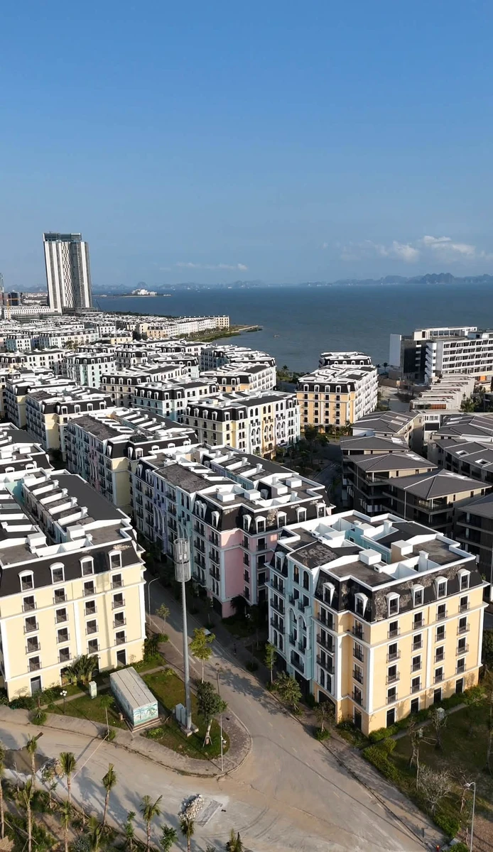 Bán shophouse Harbor Bay Bãi Cháy 81m2, 7 tỷ - Ảnh thu nhỏ 3