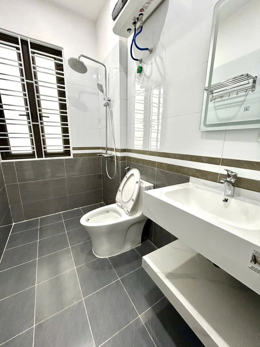 Nhà 3 tầng mới 40m² Sở Dầu dưới 3 tỷ - Ảnh thu nhỏ 5