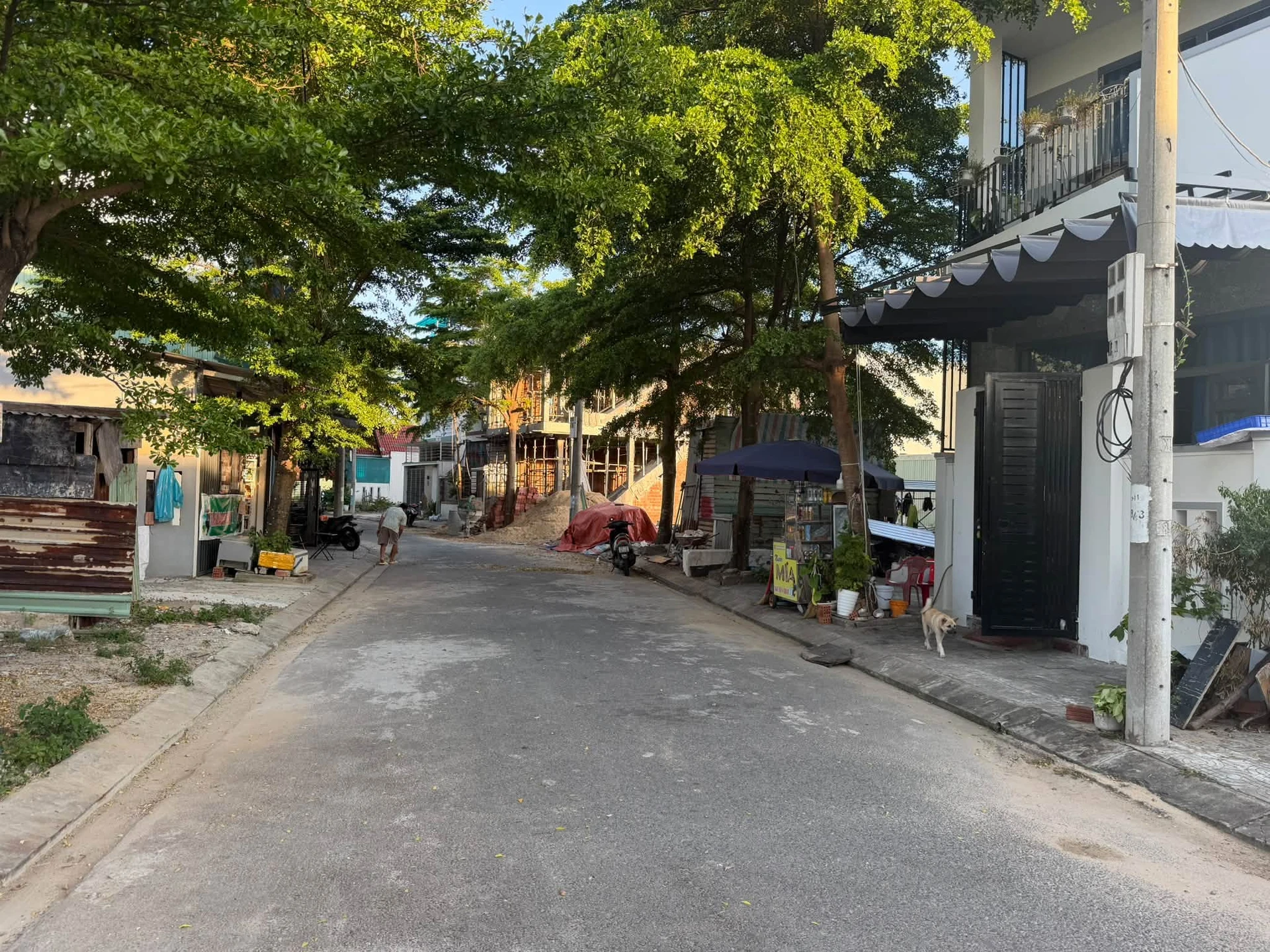 Bán đất 81m2 gần chợ Điện Ngọc, khu đô thị An Phú Quý giá 2 tỷ - Ảnh 1