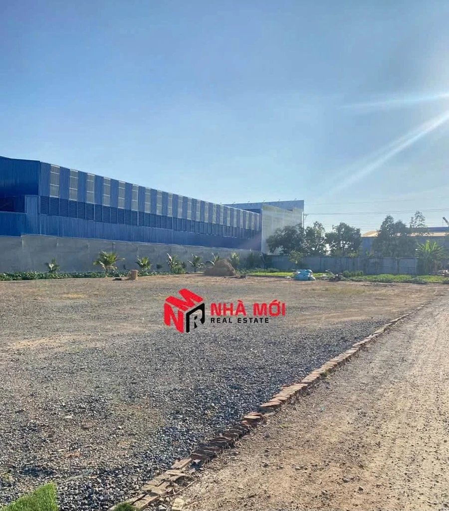 Bán đất mặt tiền Lý Văn Lâm 3.673m² Phường 1 Cà Mau 9 tỷ - Ảnh thu nhỏ 2
