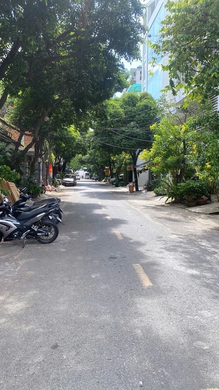 Bán nhà mới Đoàn Văn Bơ, Quận 4, 46m², 2PN 3,1 tỷ dt322