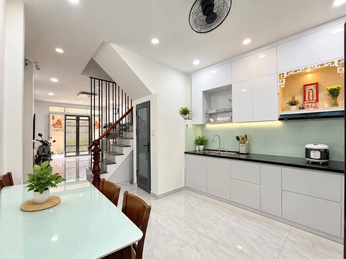 Bán nhà 4 tầng 40m2 đường Bình Thới, Quận 11, giá 8,6 tỷ - Ảnh thu nhỏ 3