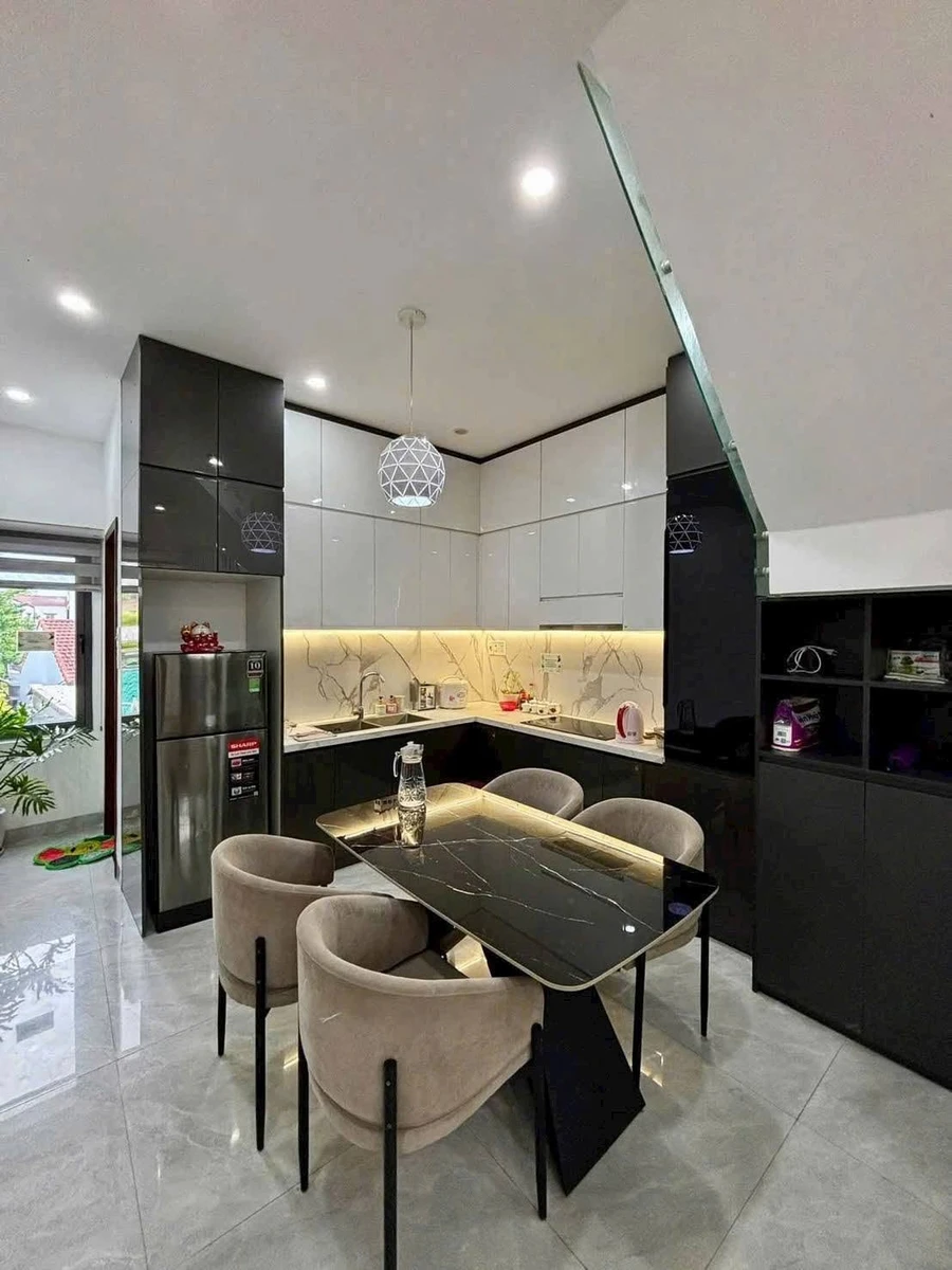 Bán nhà 3 tầng homestay full nội thất 3,35 tỷ Huế - Ảnh thu nhỏ 5